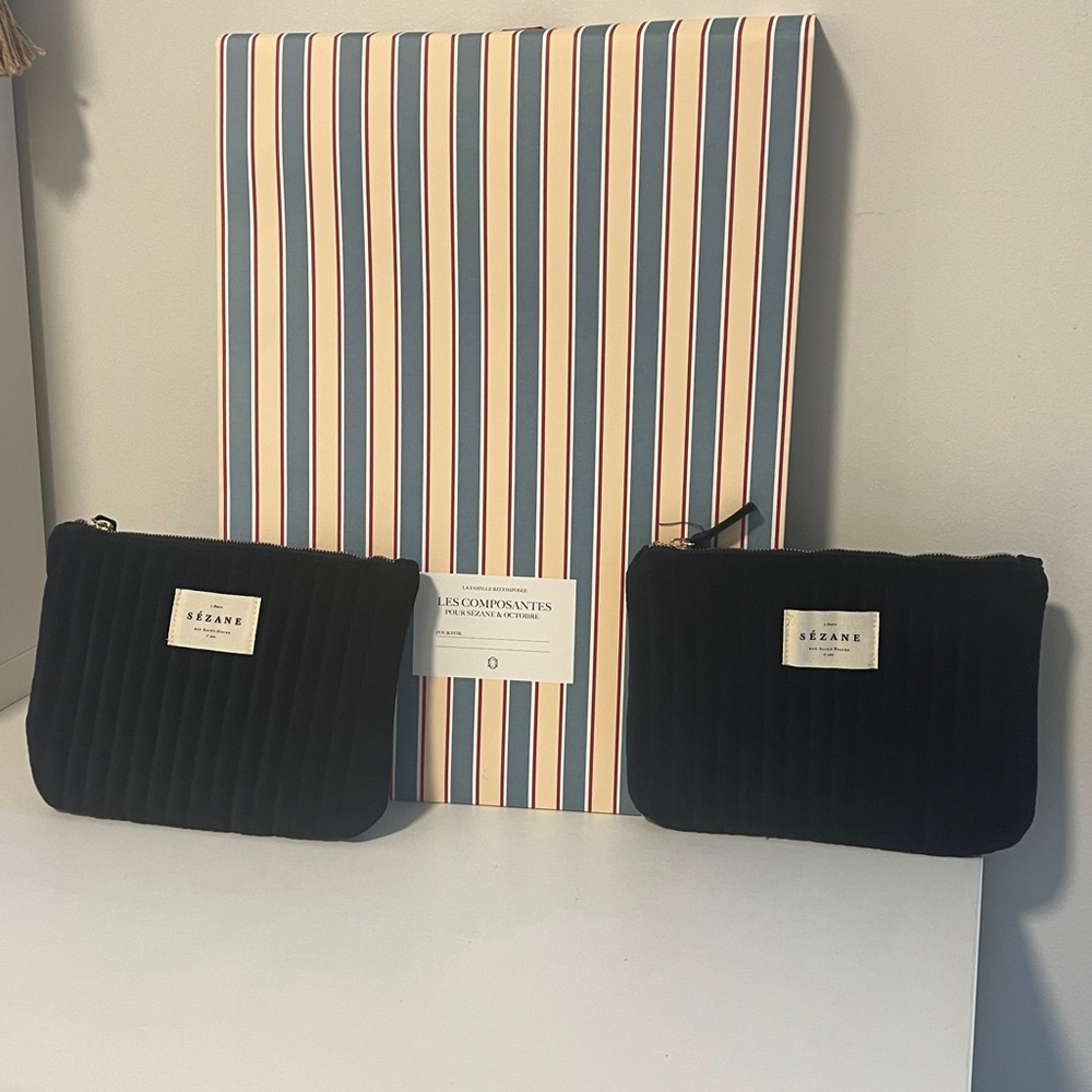 Set of two Sézane Navy Blue Quilted Pouches